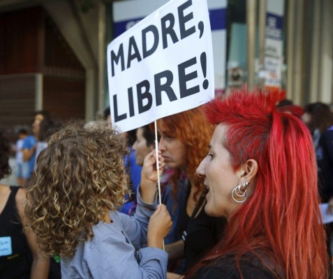 El Constitucional avala la ley del aborto del Gobierno de Zapatero trece años después

