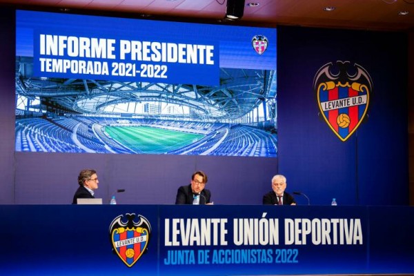 El Levante cumple con la administración valenciana