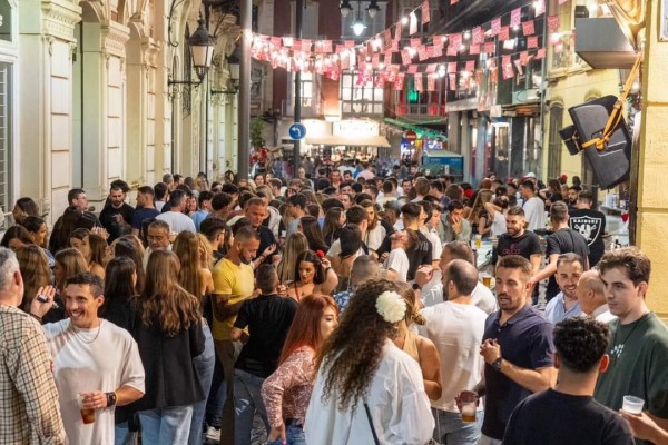 Las Cruces de Mayo de Cartagena, del éxito para unos al 'desconcierto' para otros

