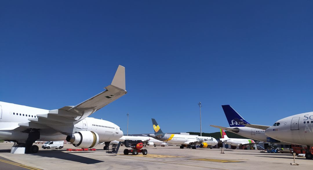 Som Castelló reclama un tren lanzadera que una el aeropuerto con la capital de La Plana