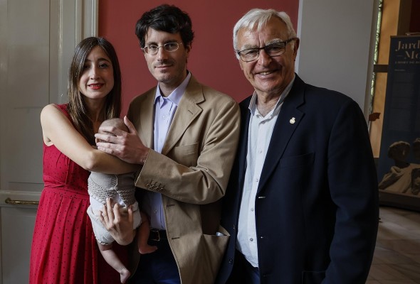 Roc, un bebé de dos meses, protagonista de la primera ceremonia de bienvenida a la ciudadanía
