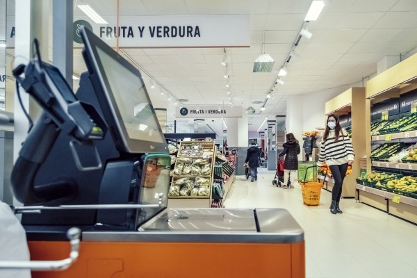 De 'chatbots' para el cliente al sistema de reparto, así innova la cooperativa valenciana Consum 