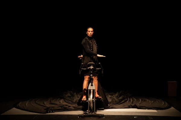 El bailaor Israel Galván reinterpreta la danza ritual y sagrada con 'Seises' en el Principal 