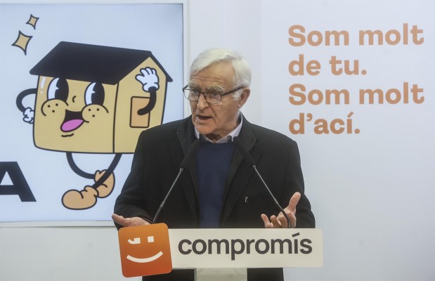 Ribó defiende aplicar una presión fiscal superior a las viviendas vacías y que se alquilen a precio asequible