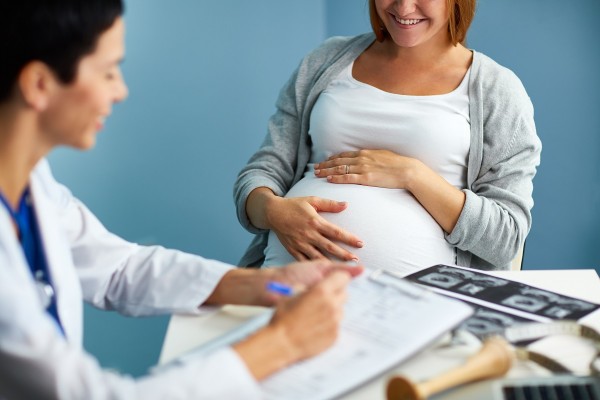 Beneficios del parto humanizado para padres y bebés