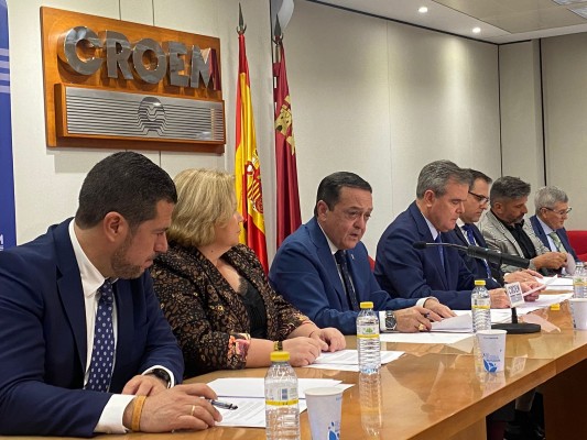 Turismo, consenso y lucha por el agua: las 16 tareas pendientes de los empresarios para la nueva legislatura