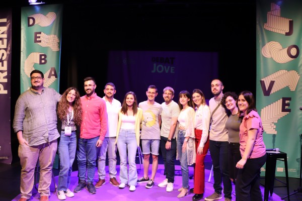 Vivienda, empleo y salud mental: los jóvenes debaten sobre los retos para la próxima legislatura