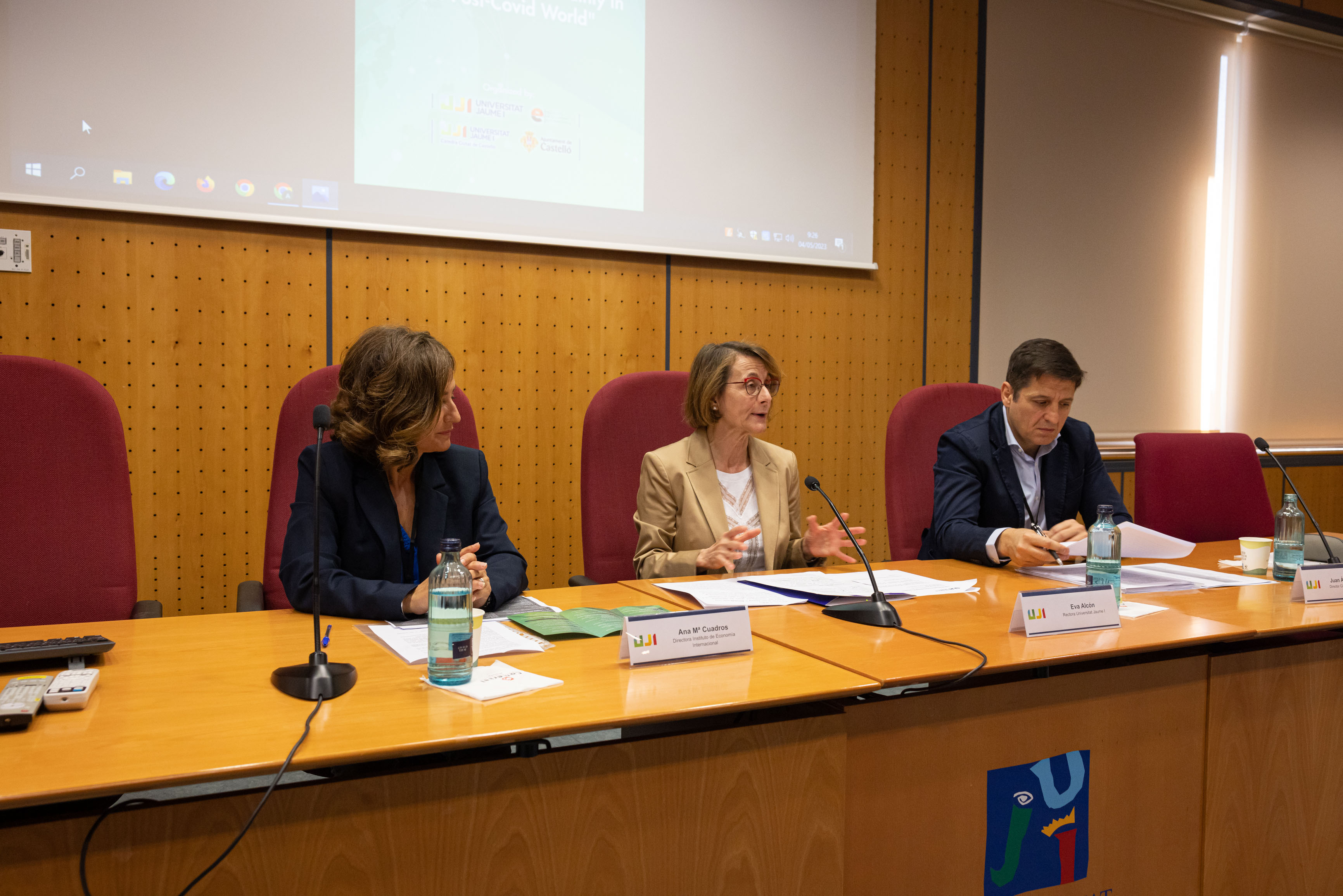 Un foro internacional de economistas en la UJI desgrana los retos del mercado ante la inflación