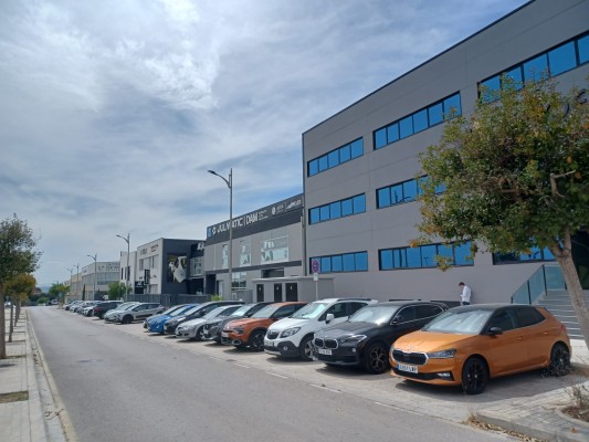 Paterna potencia su liderazgo económico con una inversión de 2,2 millones en áreas empresariales 