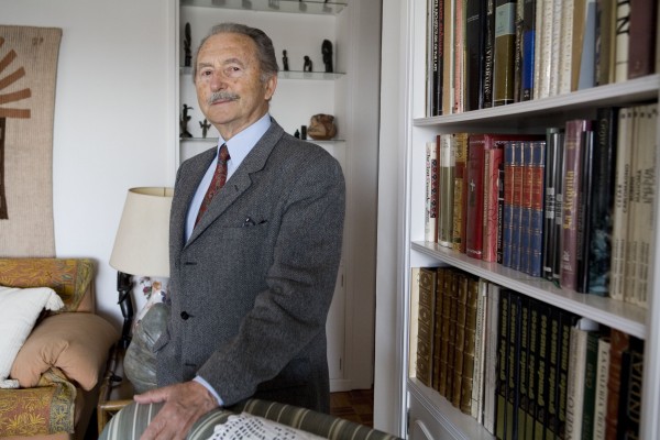 García Moliner ensalza la labor científica de su esposa Carmen Gil: 