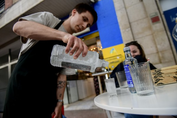 Bar Casa de Ucrania: un mundo de bebidas ucranianas
