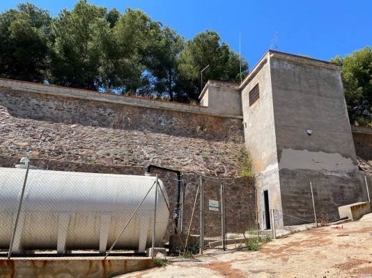 La Vilavella y Facsa renuevan el depósito de agua de la localidad para evitar filtraciones
