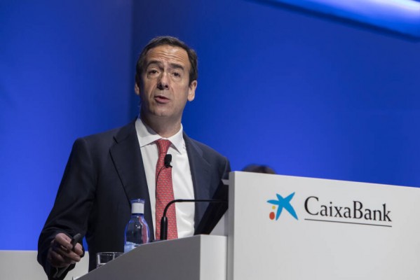 CaixaBank rinde cuentas al mercado en plena caída en bolsa aunque sigue muy recomendada