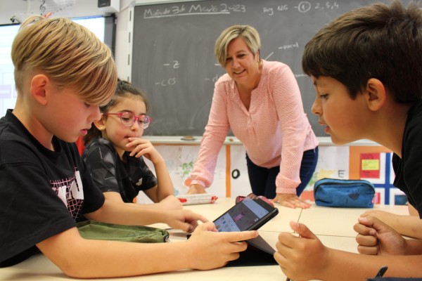 Educación desbloquea la otra inversión atascada en Alicante: un millón para retirar el fibrocemento 