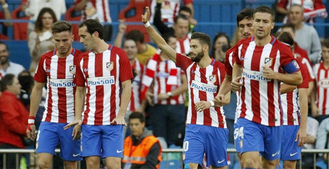 El Atlético desborda, golea y resiste con diez