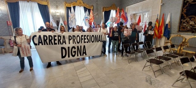 Alicante sortea las mesas electorales y apura el mandato para suplementar obras y retener ayudas