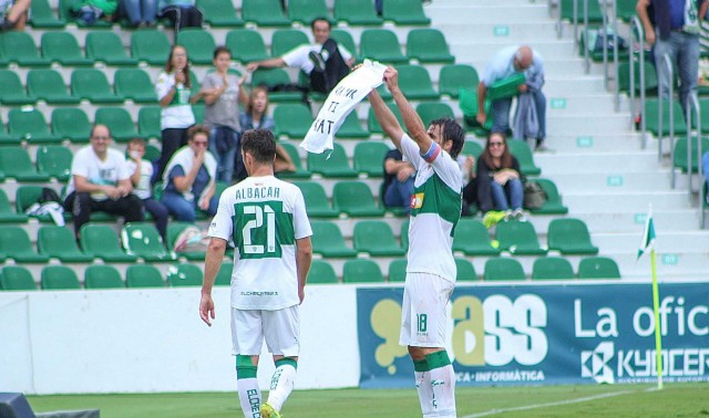 El Elche quiere reengarcharse al ascenso ante el sorprendente Sevilla Atlético