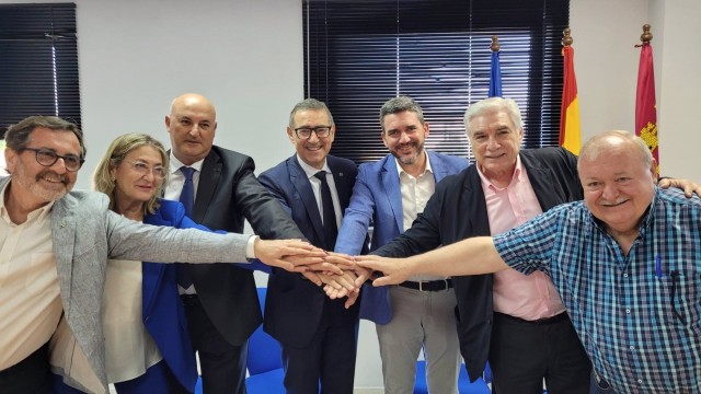El hospital veterinario de la UMU atenderá a 4.700 caballos 