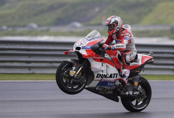 Dovizioso se lleva su primer triunfo con Ducati y Rossi sentencia el subcampeonato