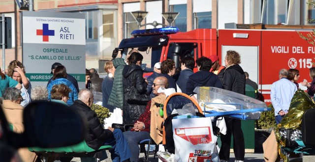 Un nuevo terremoto de magnitud 6,6 sacude el centro de Italia
