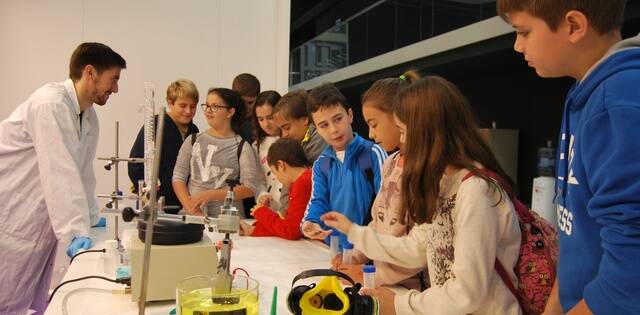 Vila-real amplía la oferta formativa de la Feria del Estudiante con la primera feria comarcal de FP
