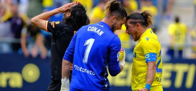 El Valencia CF suspende en abril y se agarra a mayo para salvarse