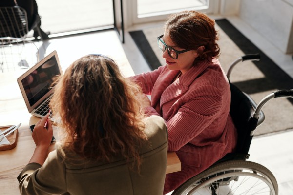 El 65% de las personas con discapacidad en edad laboral no tiene empleo ni lo busca, según Adecco