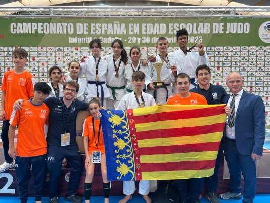 La Comunidad Valenciana conquista el Campeonato de España de judo en edad escolar
