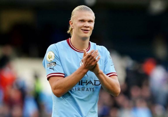 Haaland iguala a Andy Cole y Alan Shearer
