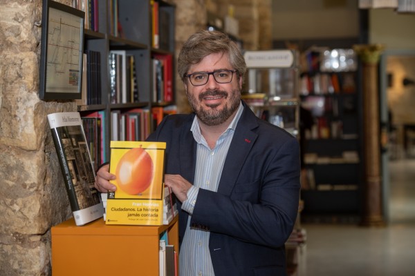 Fran Hervías: 