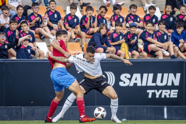 El Mestalla vence ante el Saguntino y jugará el playoff de ascenso a Primera RFEF
