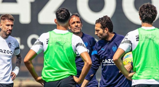 Duelo al sol por sacudirse de encima la necesidad
