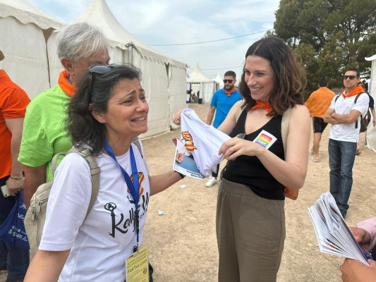 Aitana Mas propone crear una Conselleria de Turismo y situarla en la Costa Blanca