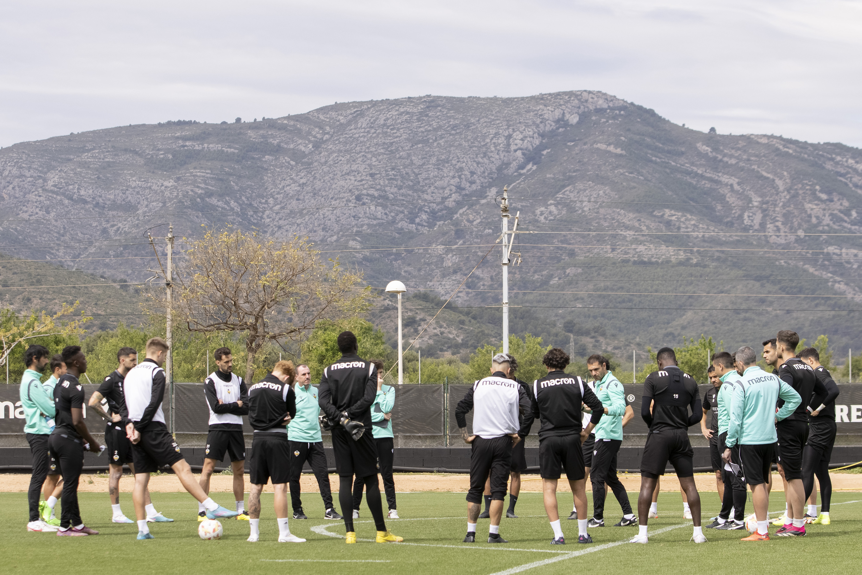Sin excusas ante el colista