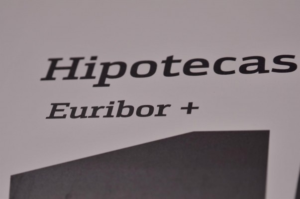 El Euríbor escala al 3,757% en abril y cumple un año en terreno positivo