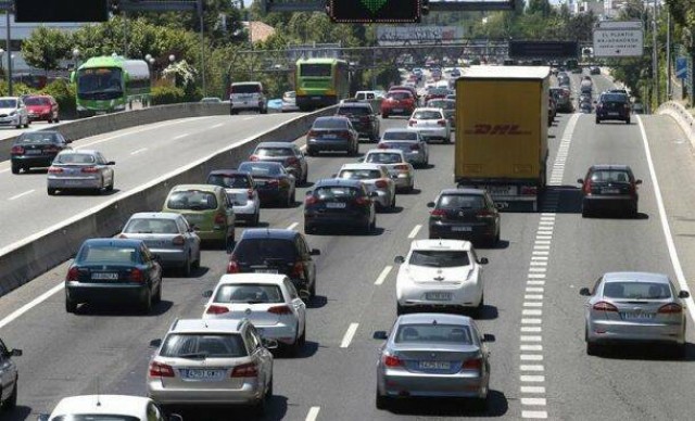 Tráfico prevé 344.000 desplazamientos en la Región durante el Puente Mayo 