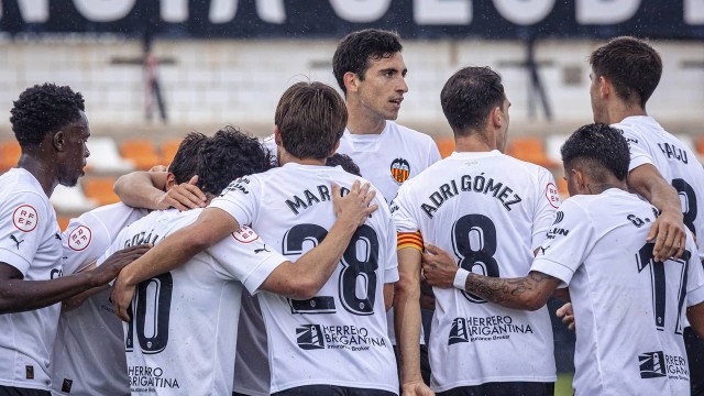 El Mestalla va a por la segunda plaza ante el Saguntino
