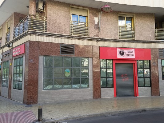 De uno de los clásicos Telepizza de Elche en el Corazón de Jesús al brunch de Flamingo
