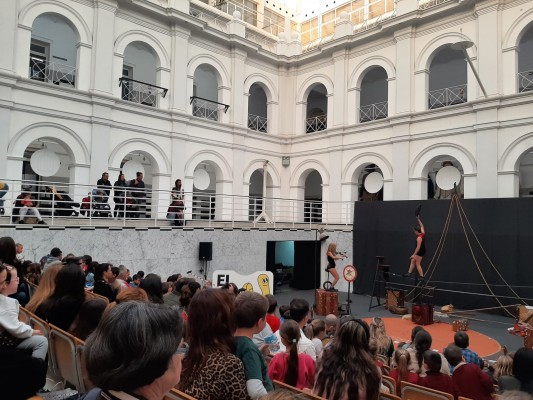 Un 'flautista d'Hamelin' amb titelles tanca el festival de teatre infantil de Borriana