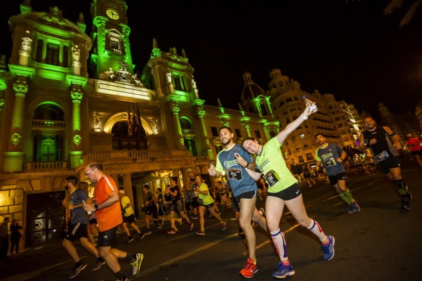 La 15K Nocturna FibraValencia abre inscripciones con precios promocionales el próximo 2 de mayo 
