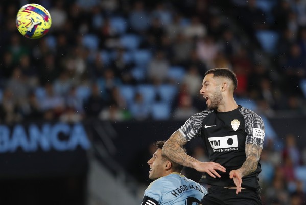 Sin goles en Balaídos al descanso
