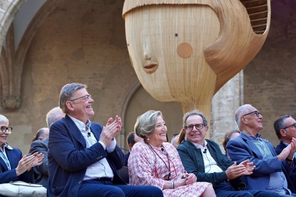 Puig apuesta por una nueva arquitectura sanitaria para fortalecer el sistema público