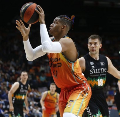 Jasiel Rivero será baja ante el Obradoiro por una sobrecarga