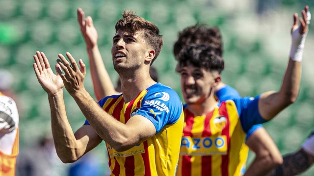 Alberto Marí, el jugador 110 de la Academia VCF que debuta con el primer equipo del Valencia CF