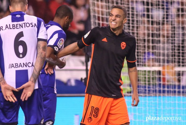 Rodrigo iguala en diez jornadas su mejor registro anotador en el Valencia