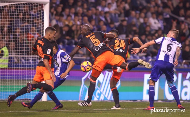 El Valencia encadena tres salidas sin perder año y medio después
