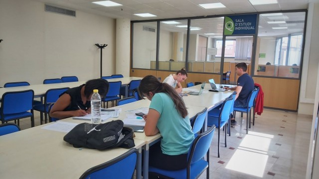 Onda amplía el horario de apertura de la Biblioteca y la sala Colón para estudiantes