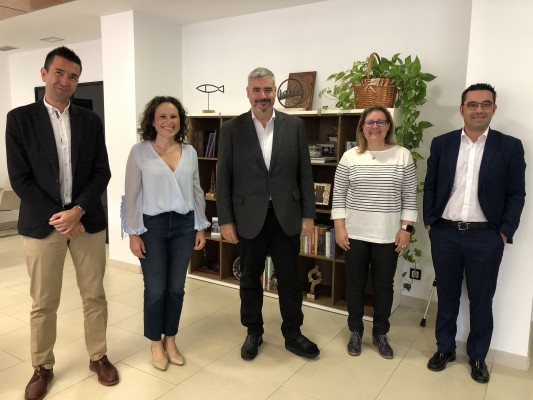 Almassora premia a Neolith con la Caldera de Honor 2023

