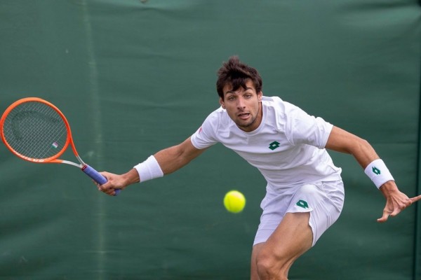 Bernabé Zapata disputará el Torneo de Tenis Playa de Luanco este verano