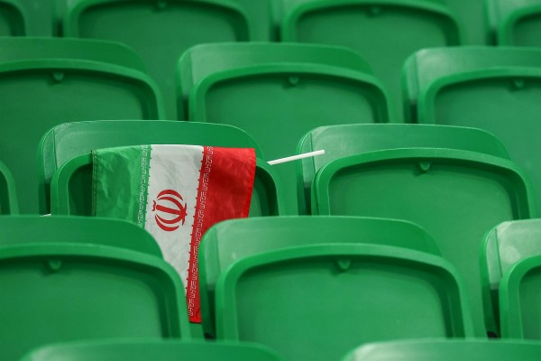 El exinternacional iraní Ali Karimi vuelve a cambiar de domicilio por amenazas tras apoyar las protestas